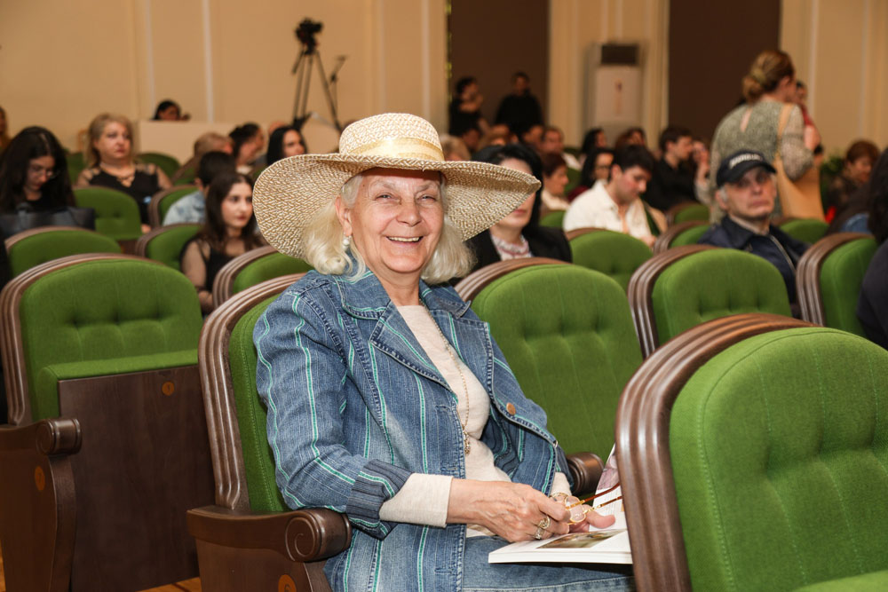 chamber_gala_26_050
